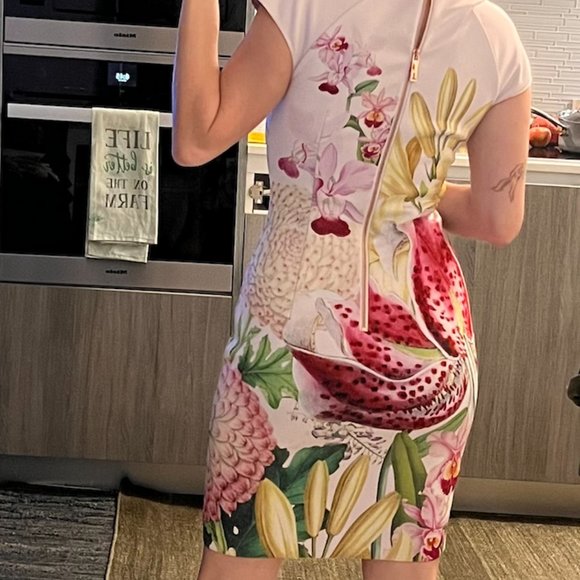 Ted baker Dress, size 1 - Picture 2 of 6